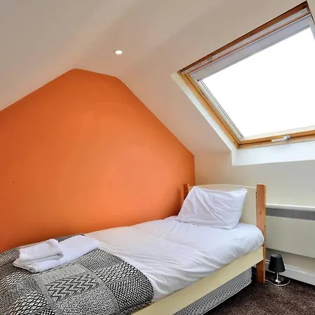 Large Victorian 3 Bed In The Perfect Location * Dublin